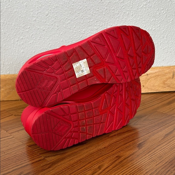 Skechers Bold Red Sneakers - Picture 7 of 8